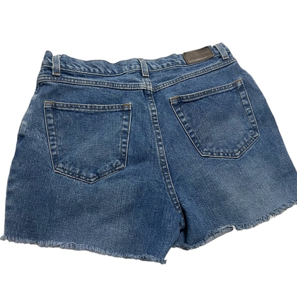 👉🏼CUSTOM👈🏼made pair of cutoff shorts. Relatively Jeans size12. No stretch - Picture 2 of 3